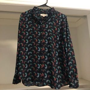 Loft Peacock Pattern Button Down Medium Smoke Free Home 26inches long